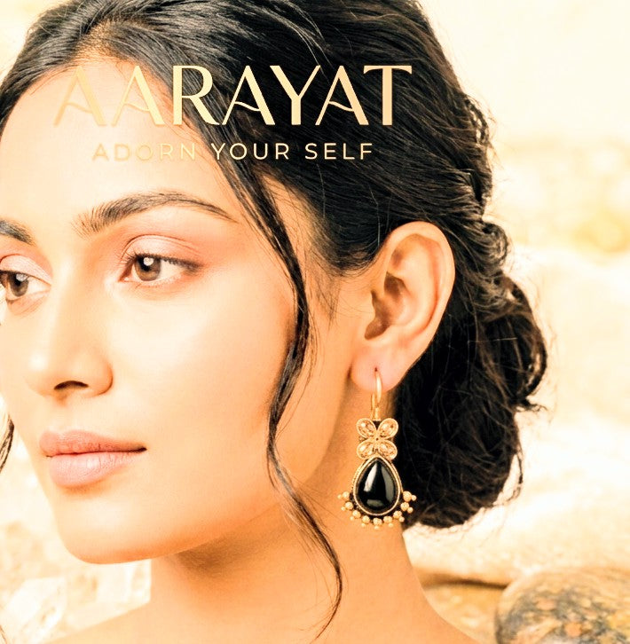 Vintage-Inspired Gold and Black Stone Hanging Earrings